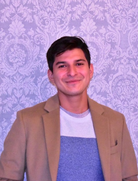 Christian Flores CC'22 | 2021-2022 CC Rose Research Ambassador